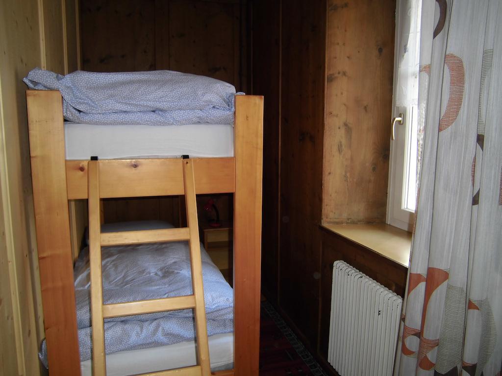 Ferienwohnung Casa Sartori Teser im Fleimtal Zimmer foto